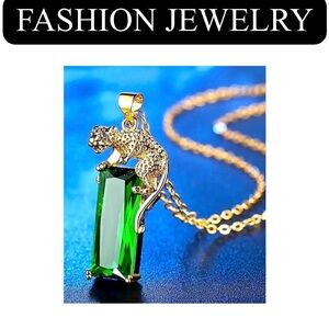 Emerald Colored Rectangle Pendant w/Rhinestone Embellished Leopard Necklace, NIP